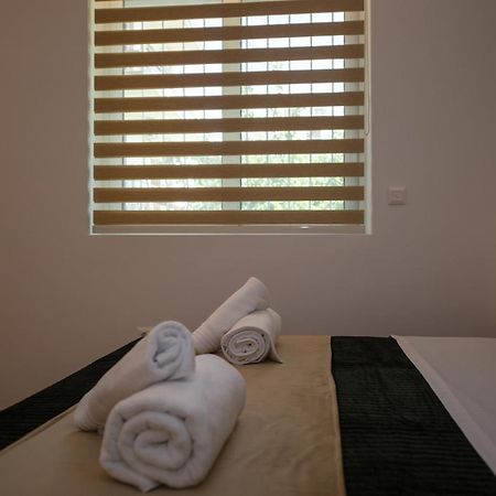 Kanari Elegant And Cozy Studios Kalamata Exterior photo
